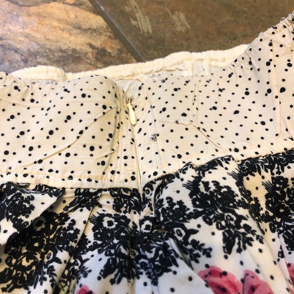 Flower Polkadot Flowey Skirt - Picture 4 of 5